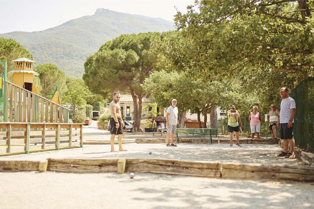 Camping Laroque Des Alberes 客房 照片