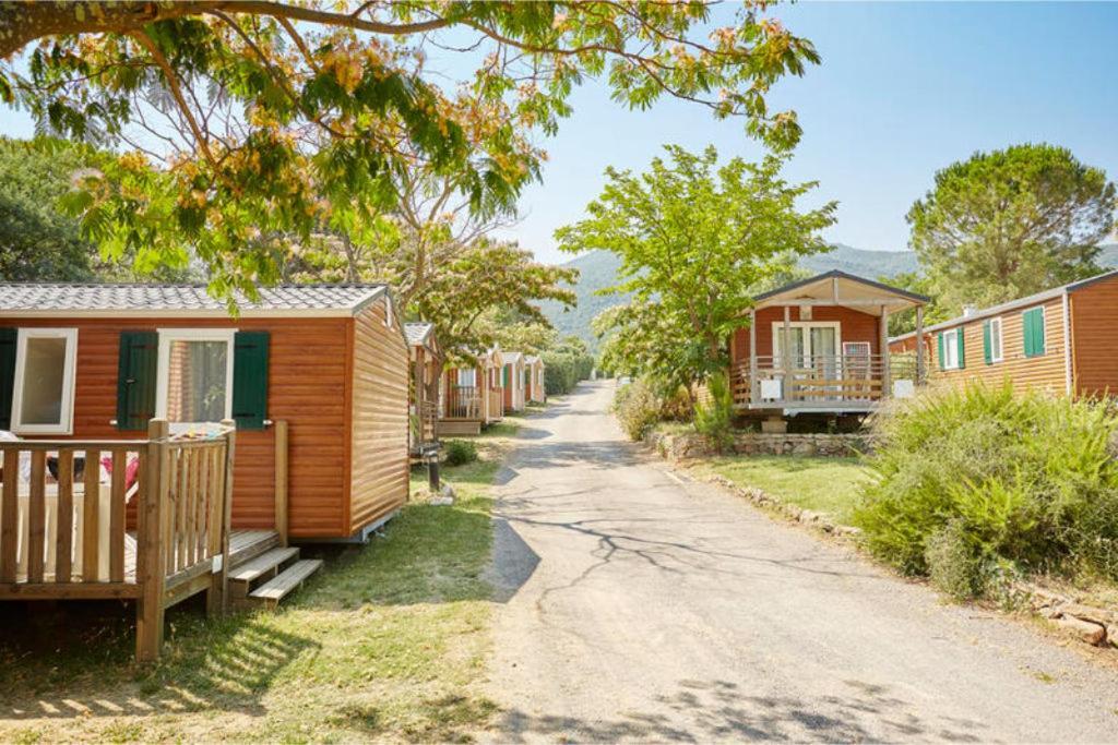 Camping Laroque Des Alberes 客房 照片